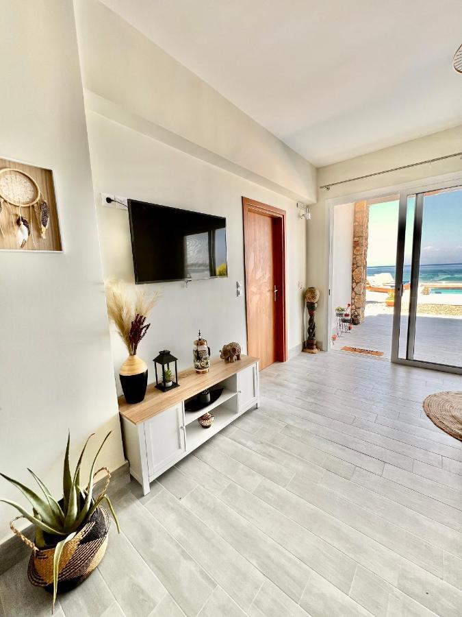 Vaso Beach Front Villa Ialysos  Exterior photo